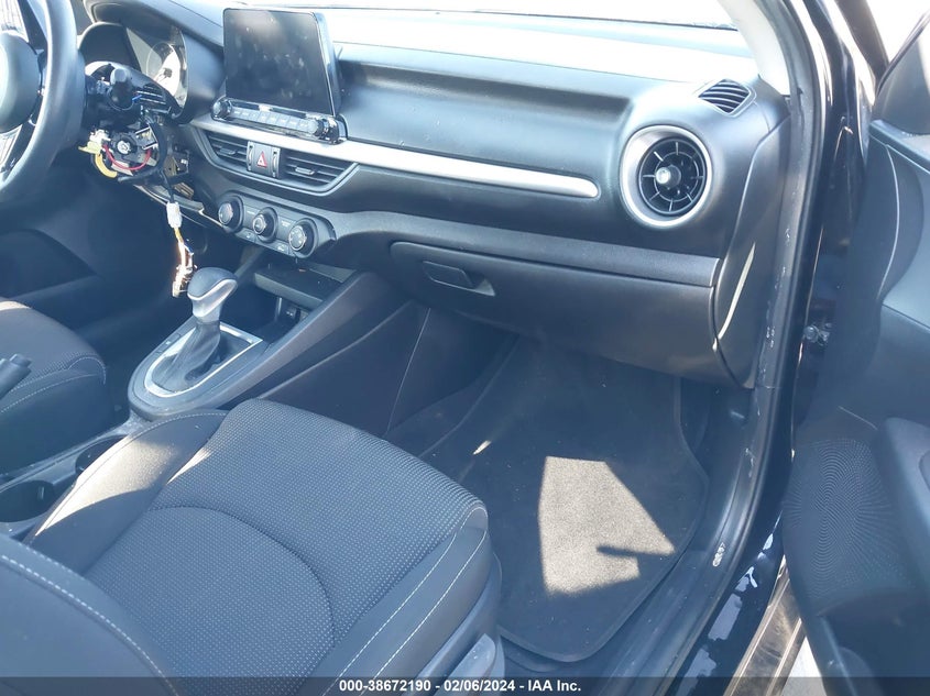 2021 KIA FORTE LXS - 3KPF24AD8ME349322