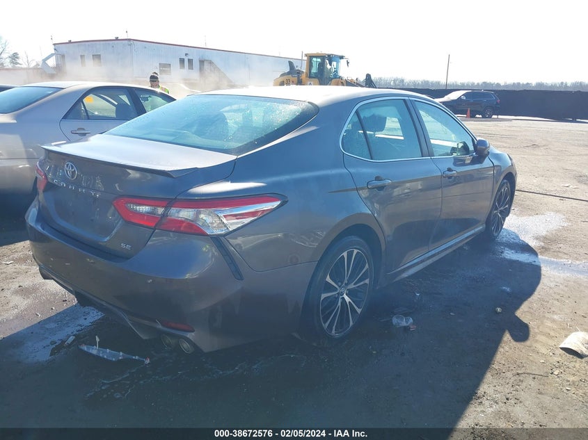 2018 TOYOTA CAMRY L/LE/XLE/SE/XSE - 4T1B11HK2JU033248