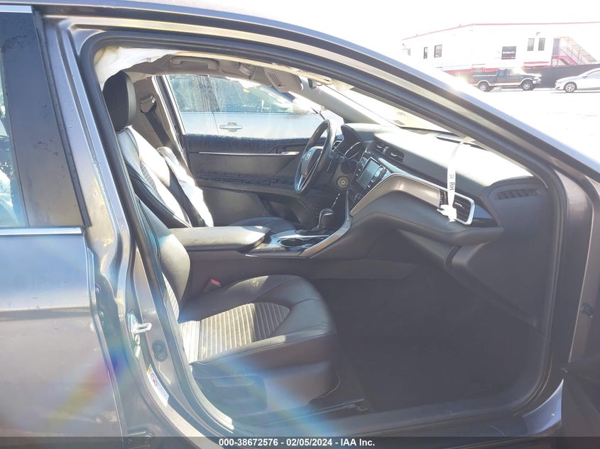 2018 TOYOTA CAMRY L/LE/XLE/SE/XSE - 4T1B11HK2JU033248