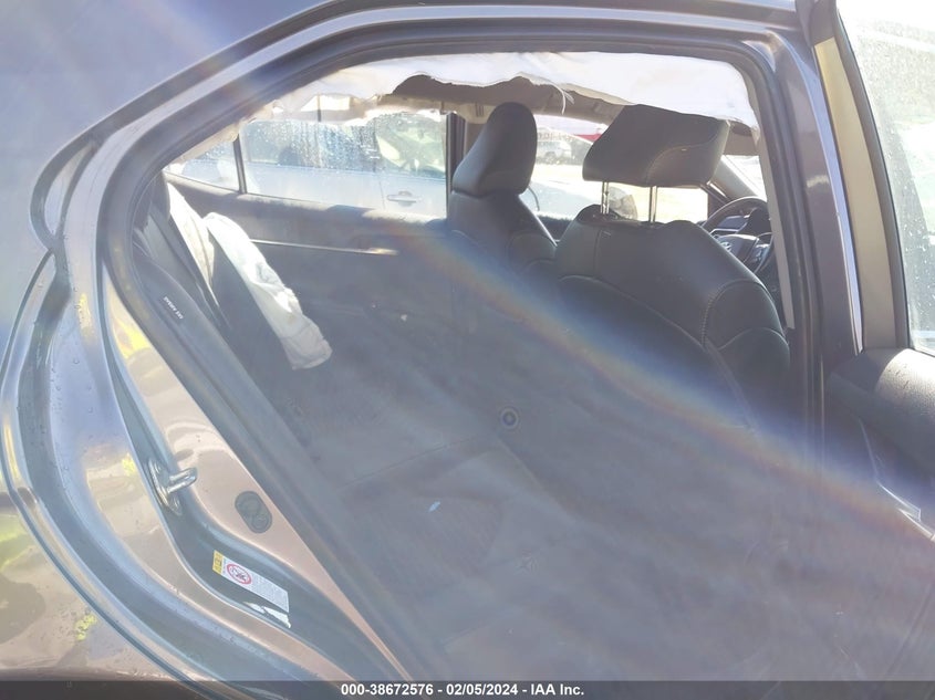 2018 TOYOTA CAMRY L/LE/XLE/SE/XSE - 4T1B11HK2JU033248