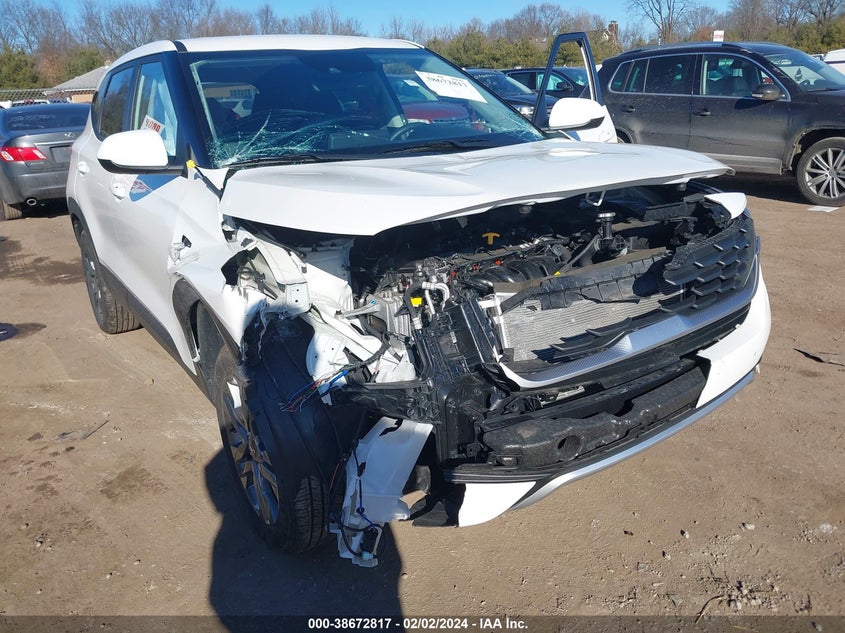 2023 KIA SELTOS LX - KNDEPCAA0P7434897