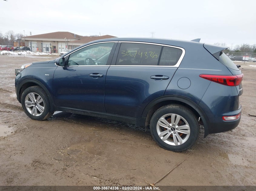 VIN KNDPMCAC8K7616973 2019 KIA SPORTAGE LX