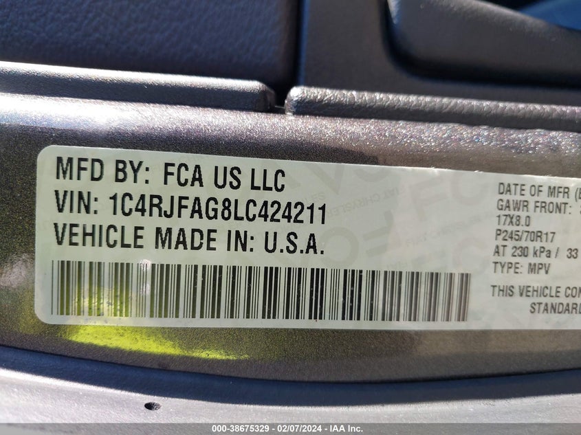 VIN 1C4RJFAG8LC424211 2020 JEEP GRAND CHEROKEE LAREDO E 4X4