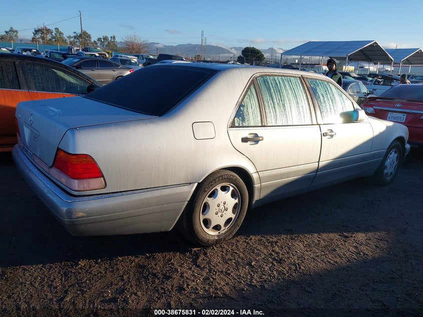 1995 Mercedes-Benz S 420 VIN: WDBGA43EXSA214824 Lot: 38675831