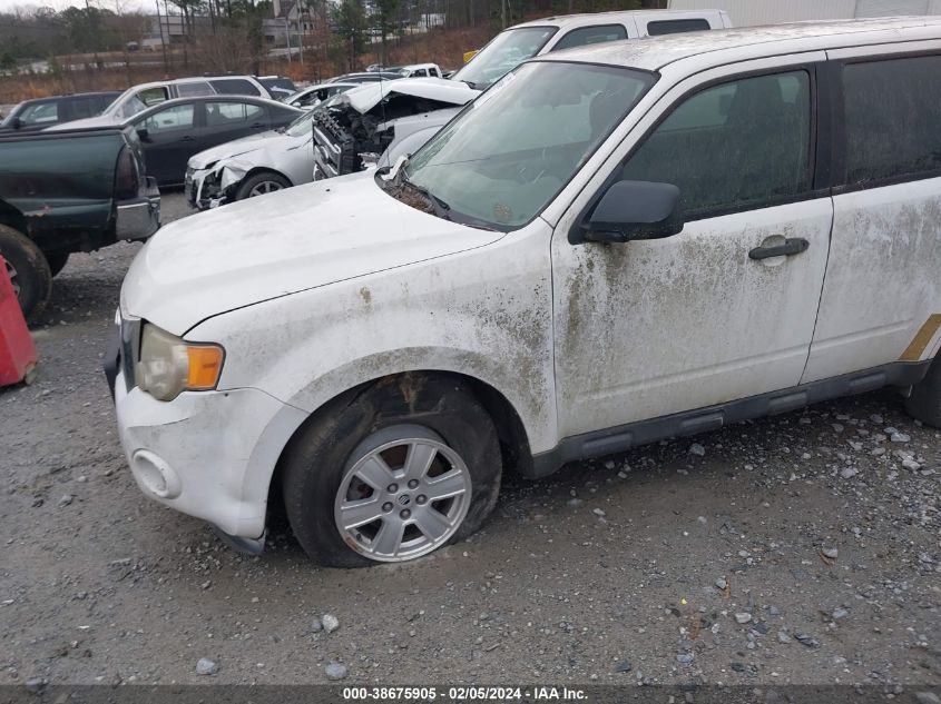 2011 Ford Escape Xls VIN: 1FMCU0C78BKA28562 Lot: 38675905