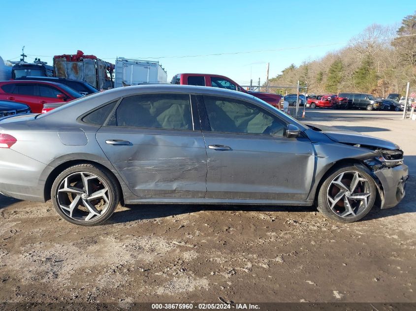 1VWMA7A38LC005768 Volkswagen Passat 2.0T R-LINE 14