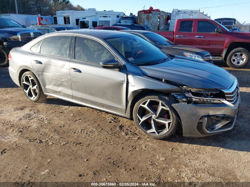 1VWMA7A38LC005768 Volkswagen Passat 2.0T R-LINE