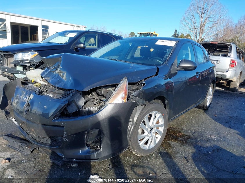 2013 MAZDA MAZDA3 I TOURING - JM1BL1LP5D1823893