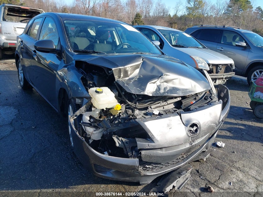 2013 MAZDA MAZDA3 I TOURING - JM1BL1LP5D1823893
