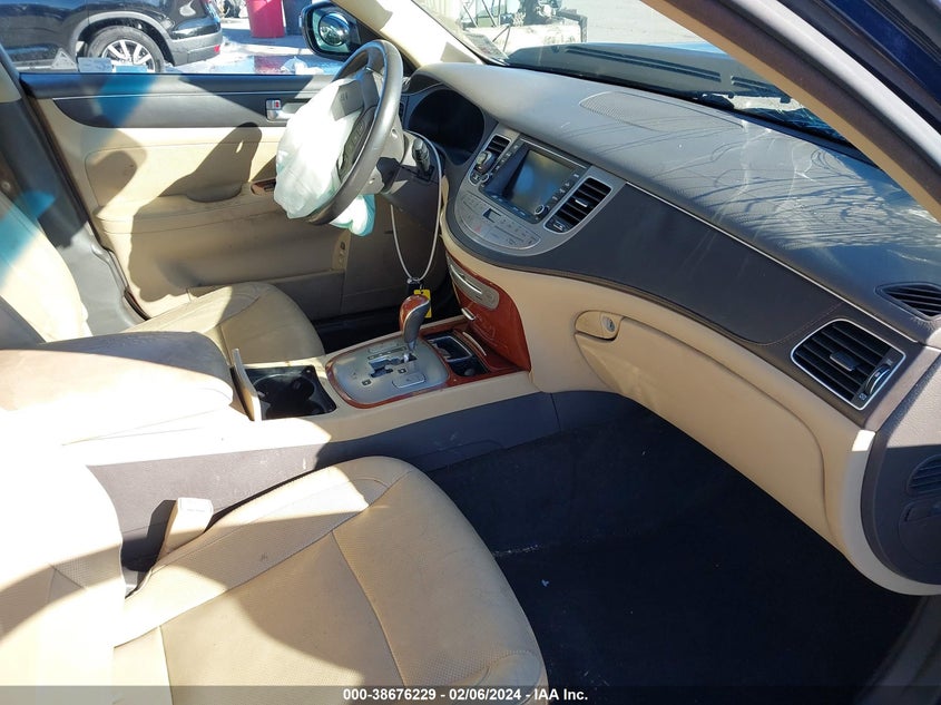 2013 HYUNDAI GENESIS 3.8L - KMHGC4DD0DU227841