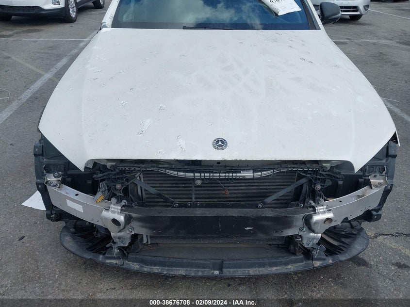 VIN WDDZF4JB1KA564353 2019 MERCEDES-BENZ E 300 300