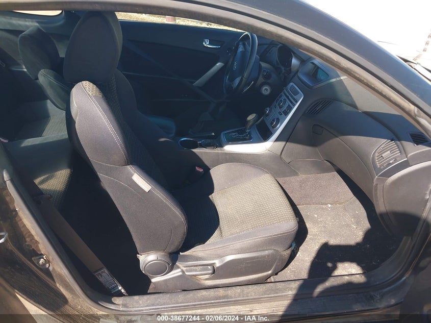 2010 Hyundai Genesis 2.0T VIN: KMHHT6KD7AU005151 Lot: 38677244