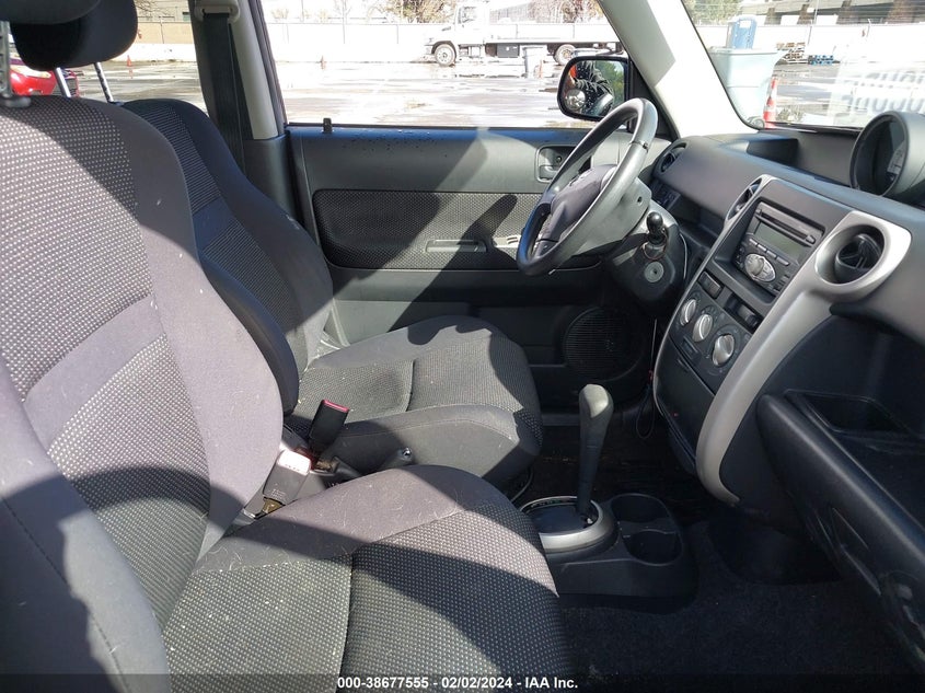 2006 Scion Xb VIN: JTLKT324564039660 Lot: 38677555