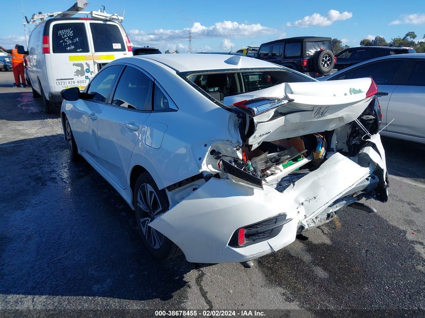 VIN JHMFC1F35JX009258 2018 HONDA CIVIC EX