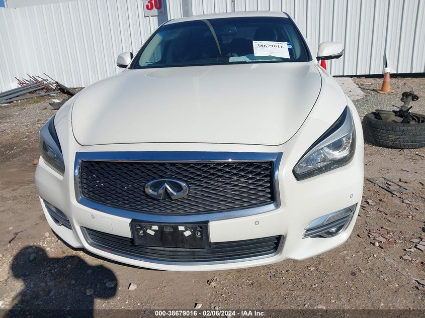 2018 INFINITI Q70L 3.7 LUXE JN1BY1PP9JM330016