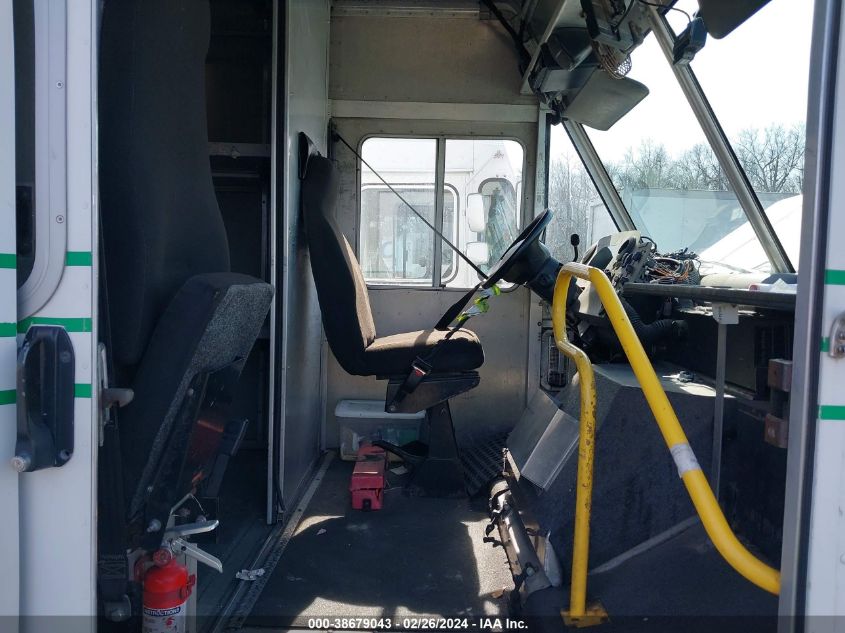 1FC4E4KL6DDB30333 2013 Ford E-450 Stripped