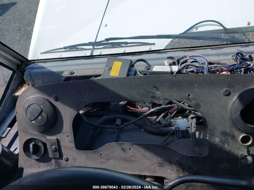 1FC4E4KL6DDB30333 2013 Ford E-450 Stripped