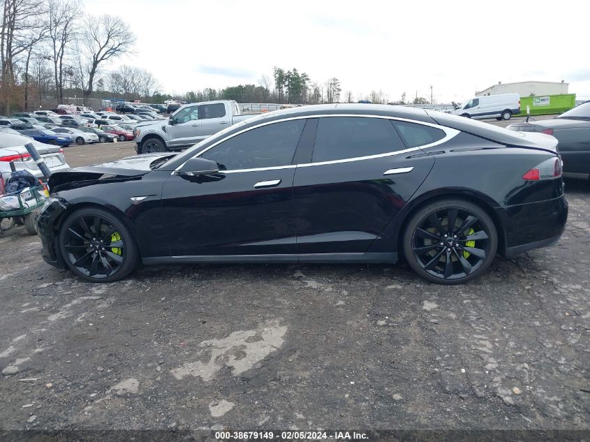 2016 Tesla Model S 60D/70D/75D/85D/90D VIN: 5YJSA1E2XGF129221 Lot: 38679149