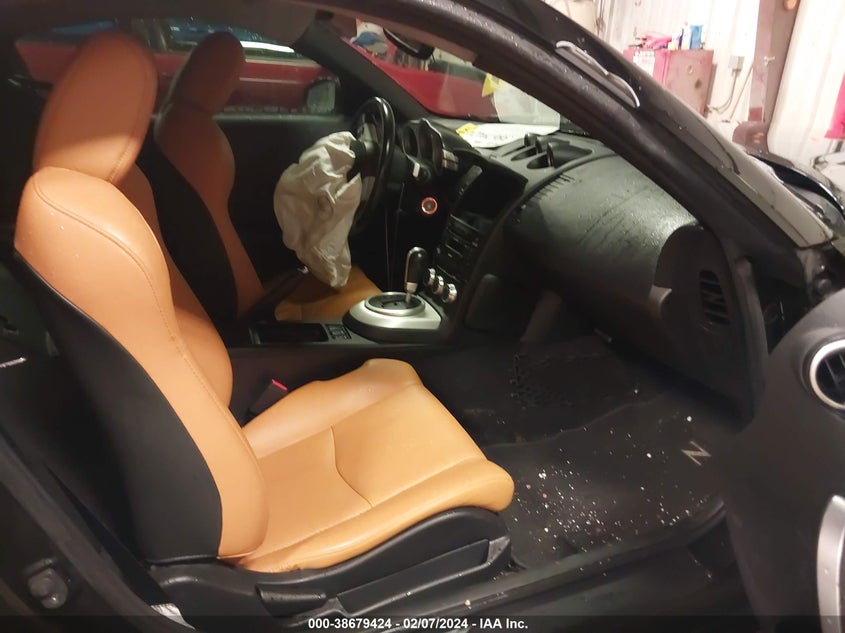 2008 Nissan 350Z Touring VIN: JN1BZ34D88M705889 Lot: 38679424