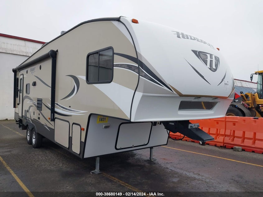 KEYSTONE HIDEOUT FIFTH WHEEL 2016. Lot# 38680149. VIN 4YDF27627G7207988. Photo 1
