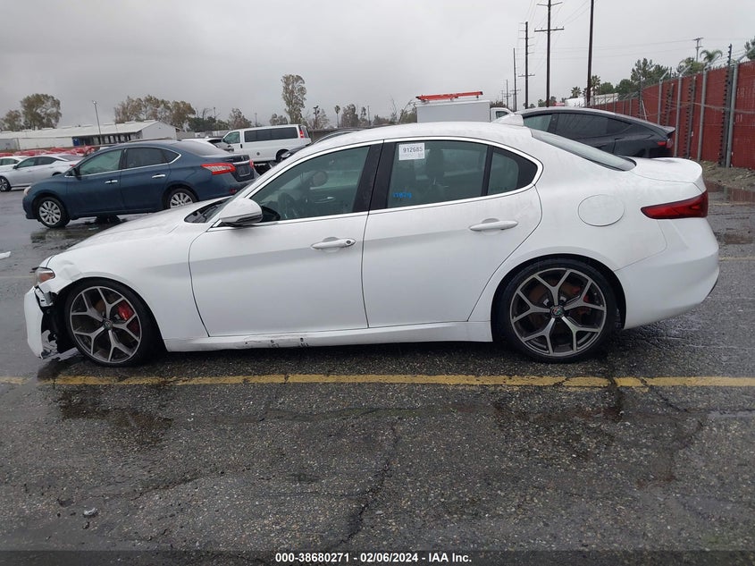 VIN ZARFAMAN5K7598823 2019 ALFA ROMEO GIULIA