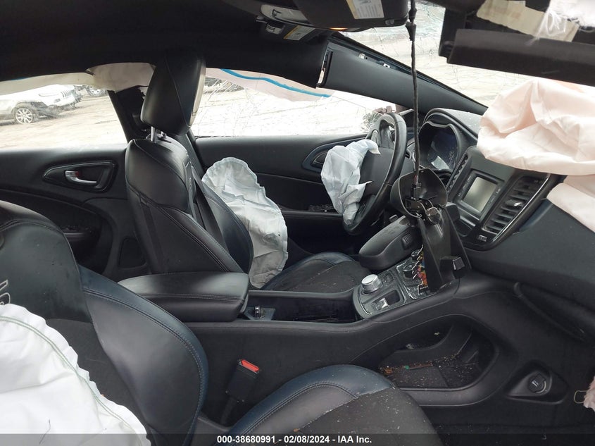 2015 CHRYSLER 200 S - 1C3CCCBB0FN682429