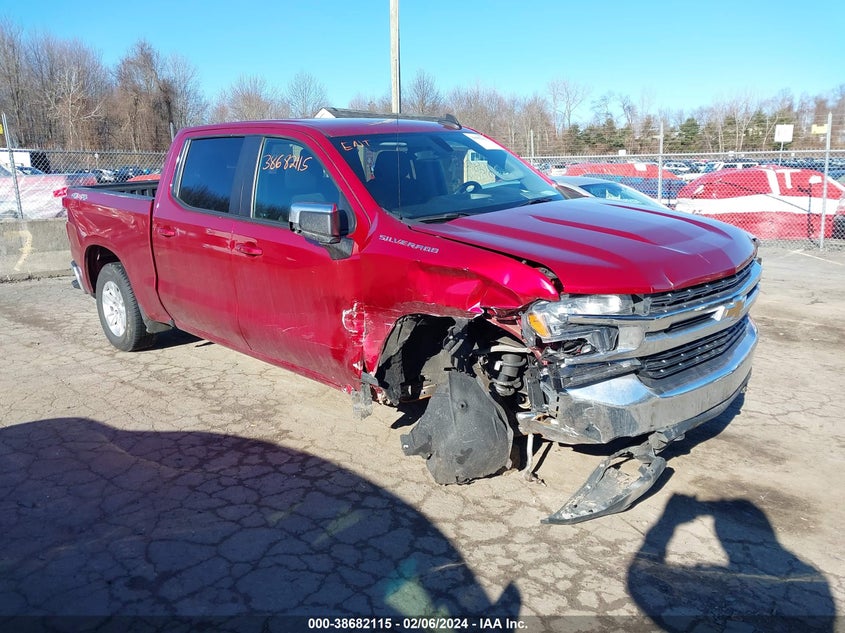 2022 CHEVROLET SILVERADO LTD  (VIN: 1GCUYDED7NZ120121)