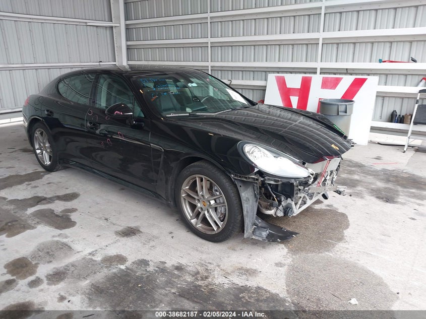 2016 PORSCHE PANAMERA 4 - WP0AA2A72GL003127