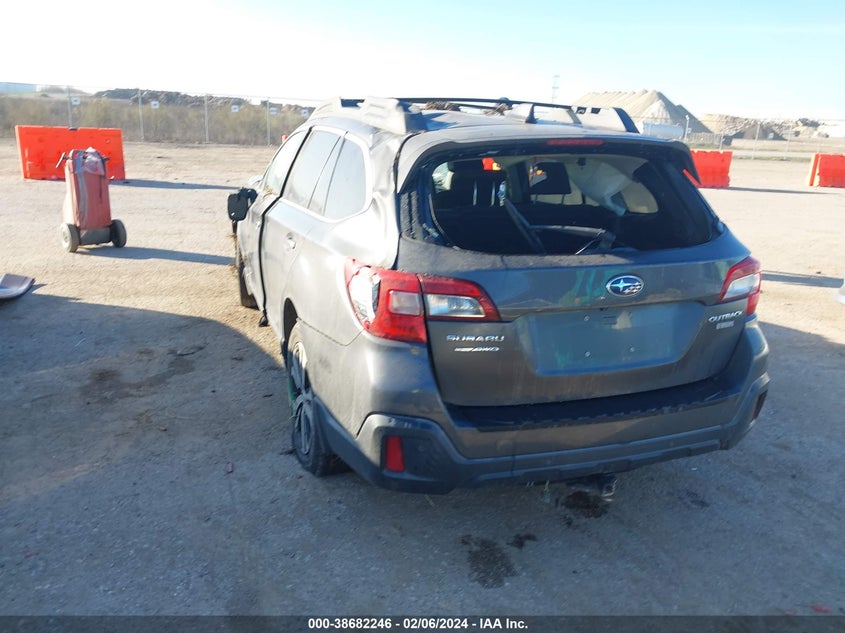 VIN 4S4BSANC3J3218599 2018 SUBARU OUTBACK 2.5I LIMITED