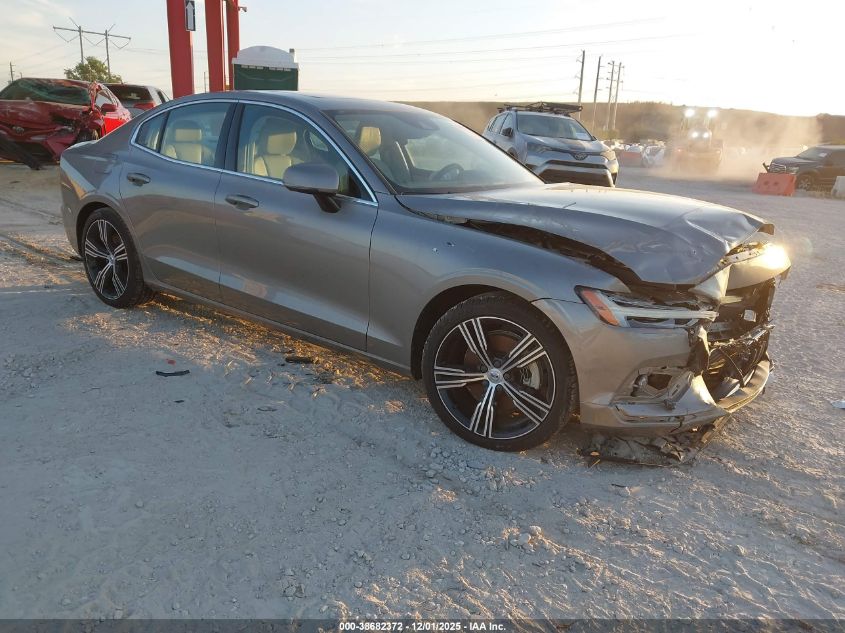 VOLVO S60 T5 INSCRIPTION