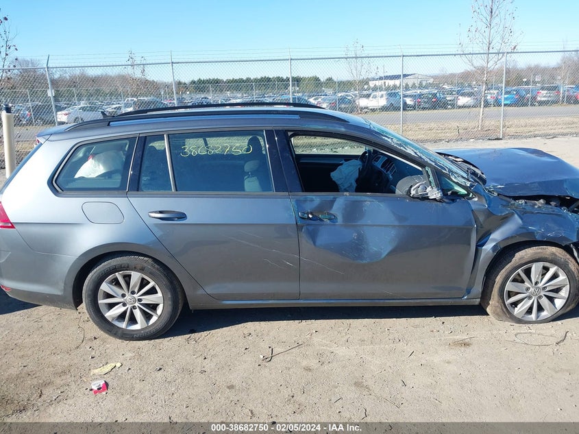 2016 VOLKSWAGEN GOLF SPORTWAGEN TSI S 4-DOOR - 3VWC17AU0GM516920