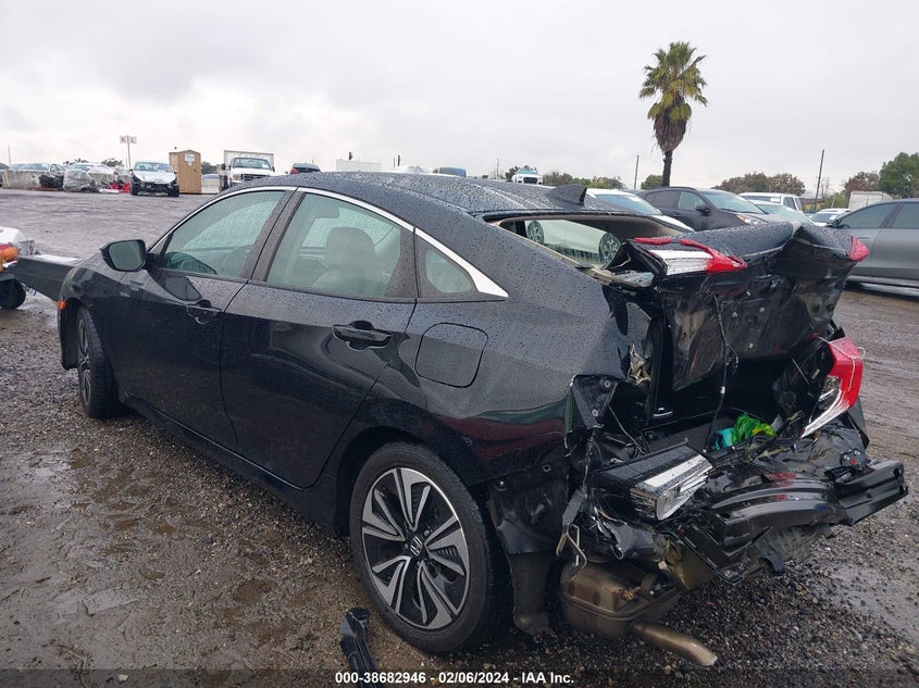 VIN 2HGFC1F78HH652076 2017 HONDA CIVIC EX-L