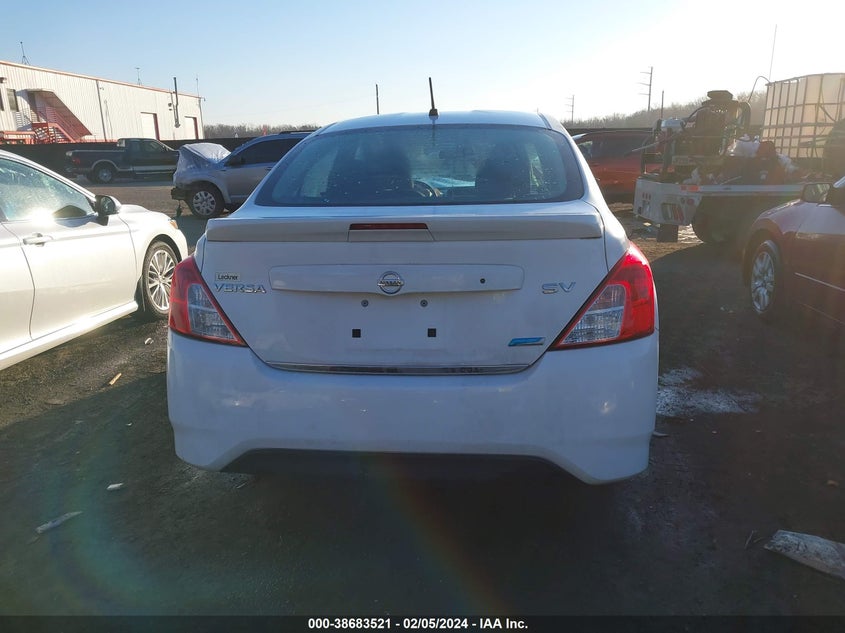 2016 NISSAN VERSA 1.6 SV - 3N1CN7AP3GL861157