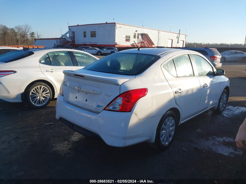 2016 NISSAN VERSA 1.6 SV - 3N1CN7AP3GL861157
