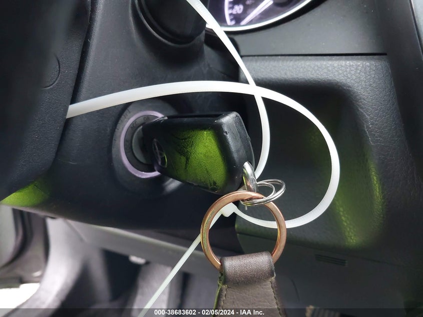 2018 TOYOTA CAMRY LE - 4T1B11HK4JU657892