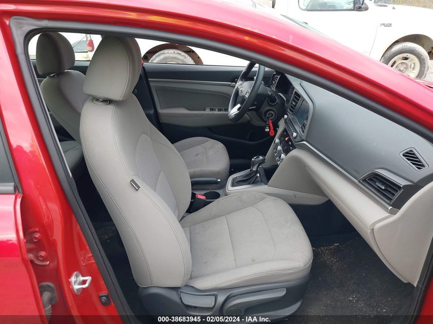 VIN 5NPD84LF5LH622022 2020 HYUNDAI ELANTRA SEL