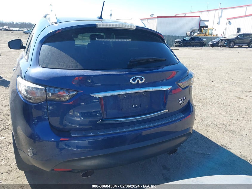2017 INFINITI QX70 - JN8CS1MW9HM410784