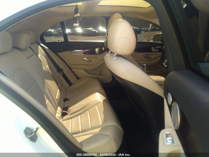 VIN 55SWF4KB5HU180943 2017 MERCEDES-BENZ C 300 4MATIC/LUXURY 4MATIC/SPORT 4MATIC