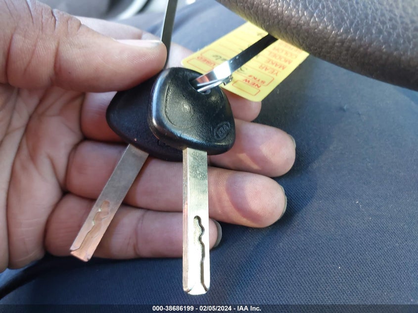 2018 KIA RIO LX - 3KPA24AB6JE081892