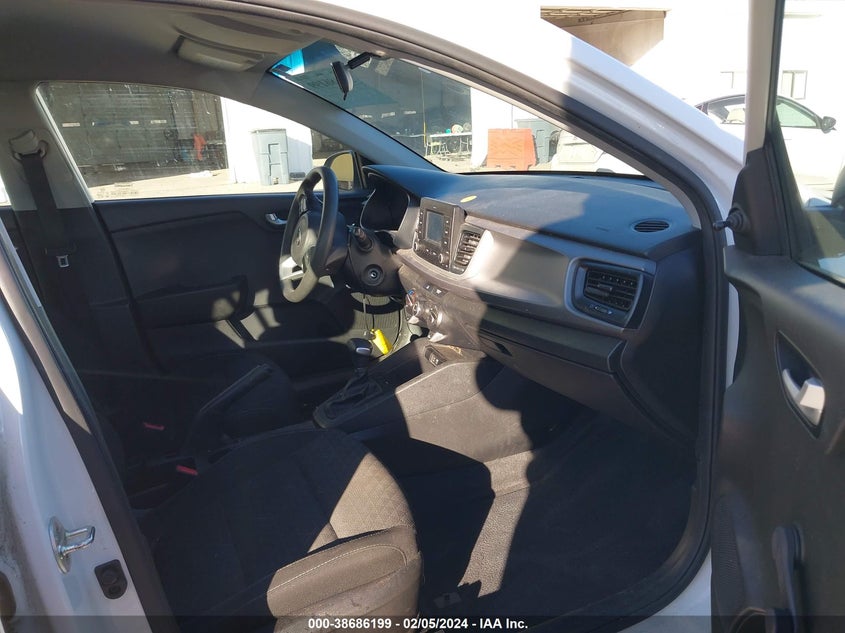 2018 KIA RIO LX - 3KPA24AB6JE081892