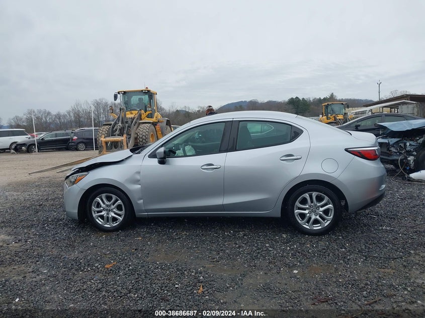 2017 Toyota Yaris Ia VIN: 3MYDLBYV3HY188584 Lot: 38686687