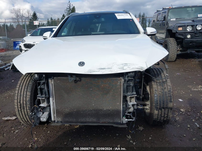 VIN WDC0G4KB5JV056855 2018 MERCEDES-BENZ GLC 300 4MATIC