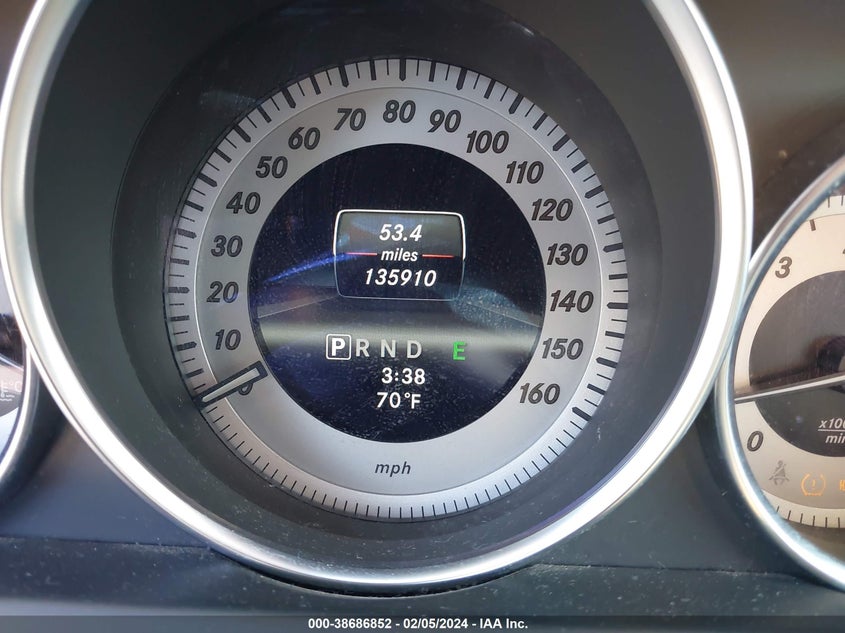 2013 MERCEDES-BENZ C 250 LUXURY/SPORT - WDDGF4HB8DA802506