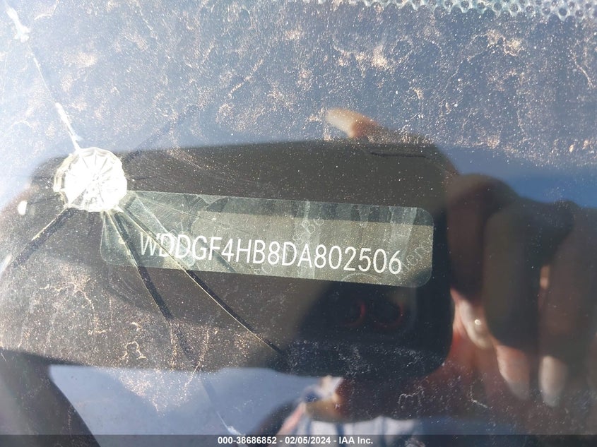 2013 MERCEDES-BENZ C 250 LUXURY/SPORT - WDDGF4HB8DA802506