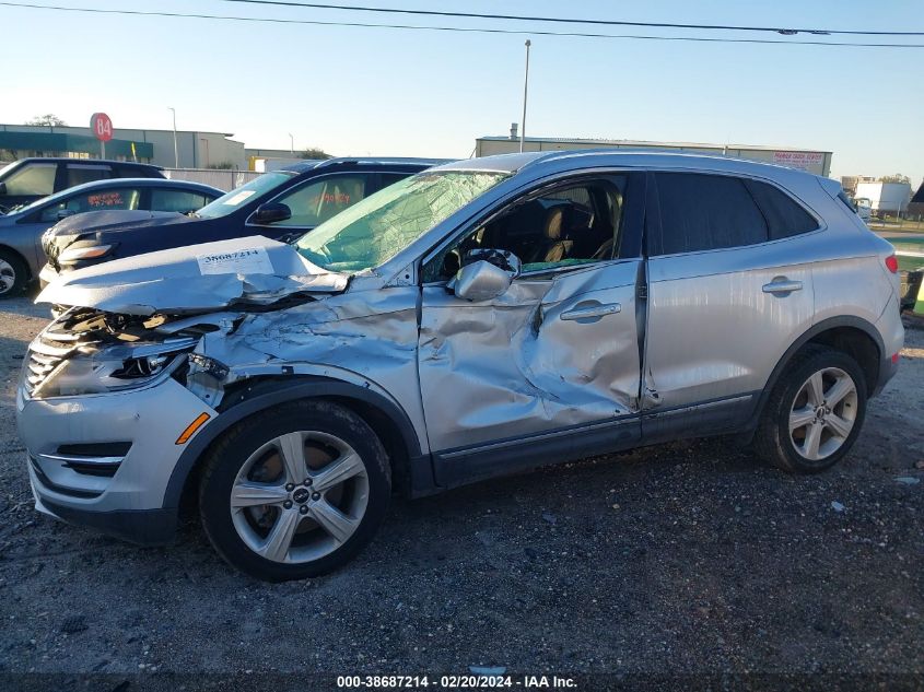 2018 Lincoln Mkc Premier VIN: 5LMCJ1D9XJUL01015 Lot: 38687214