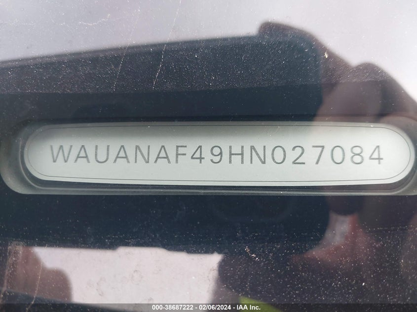 VIN WAUANAF49HN027084 2017 AUDI A4 PREMIUM