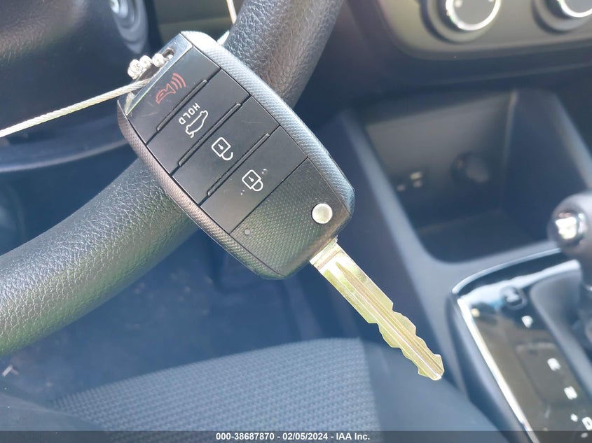 2017 KIA FORTE LX - 3KPFK4A79HE103508