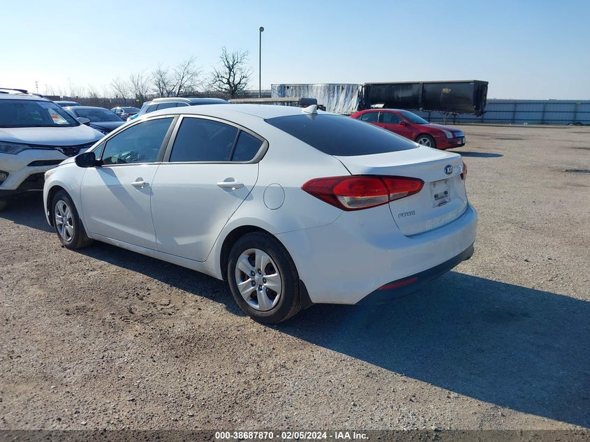 2017 KIA FORTE LX - 3KPFK4A79HE103508