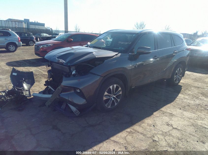 5TDHBRCH3MS523924 2021 Toyota Highlander Hybrid Xle