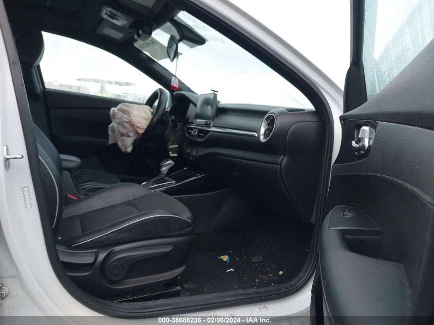 2021 KIA FORTE GT LINE - 3KPF34AD7ME329429